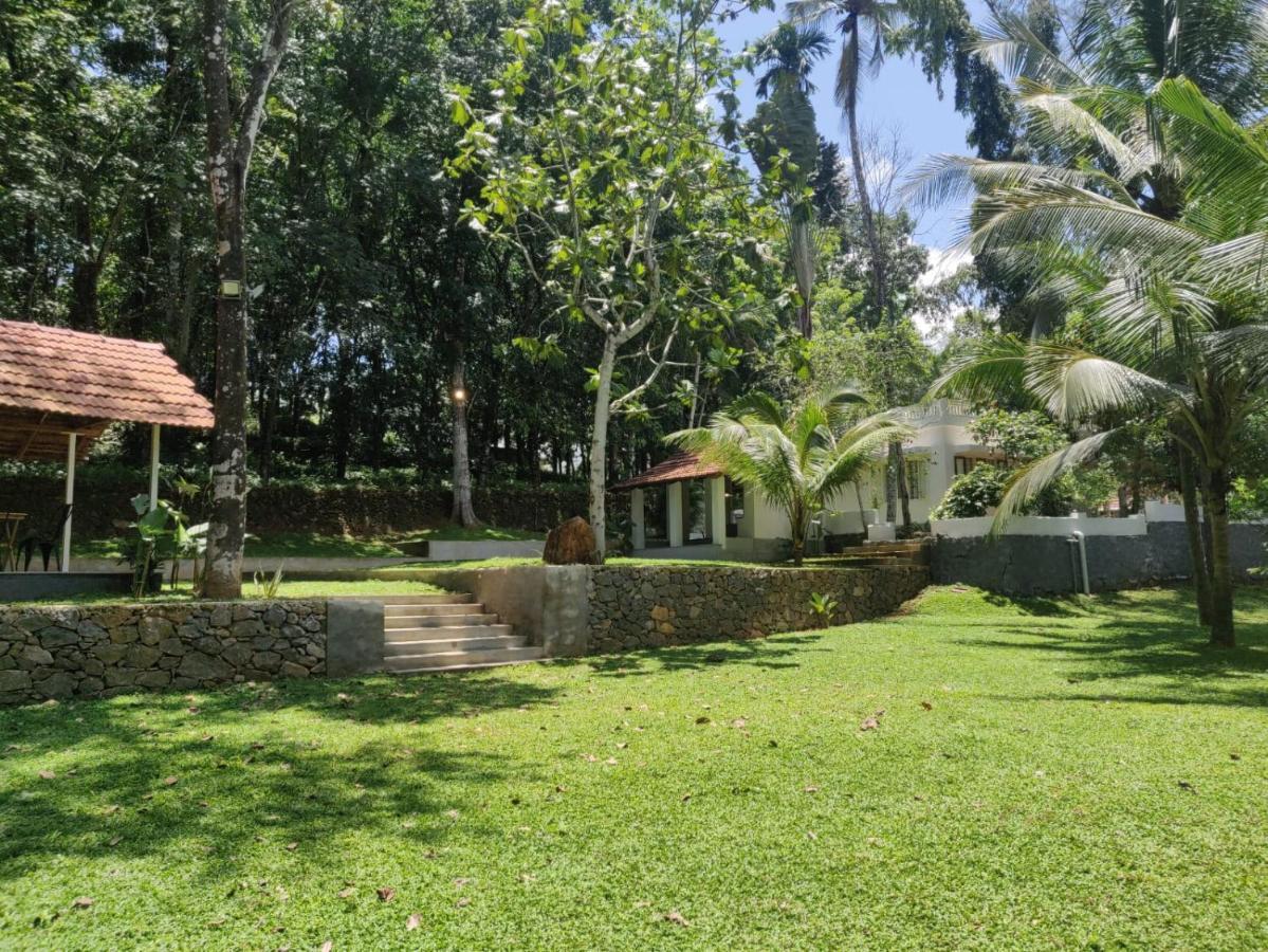 Pool Villa - The Humming Trees, Pala Lalam Exterior photo